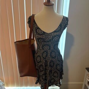 Abercrombie & Fitch Black and White printed Dress. Jean shirt is display only